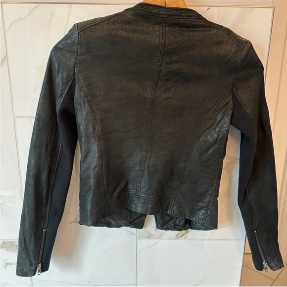 Halogen rocket chic shimmer finish leather suede jacket size XS - Picture 3 of 4
